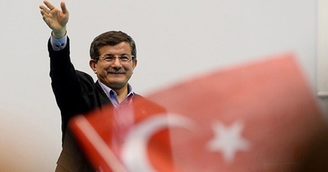 Ahmet Davutoğlu İstanbul’da konuştu