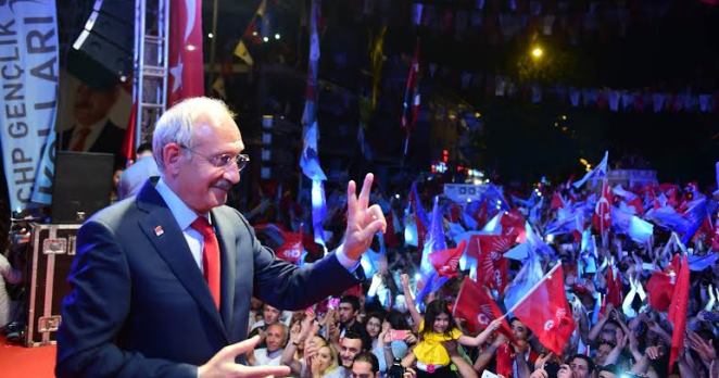 Kılıçdaroğlu Tuzluçayır’lılarla gece buluştu