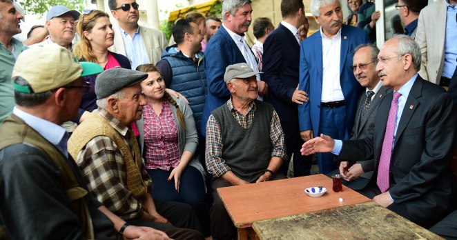 Kılıçdaroğlu’na Balıkesir’in ilçelerinde büyük ilgi
