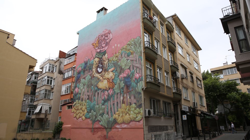 Kadıköy’de Duvarlar sanatla buluşuyor