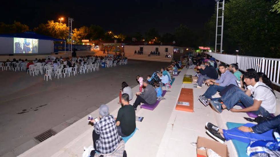 Maltepe’de iftar sonrası sinema keyfi