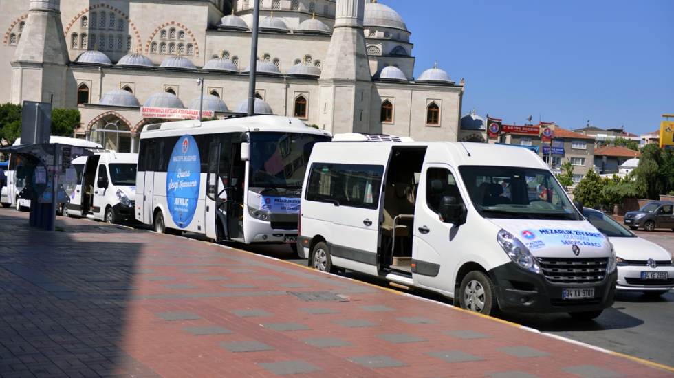Maltepe Belediyesinden mezarlıklara ücretsiz ring seferi
