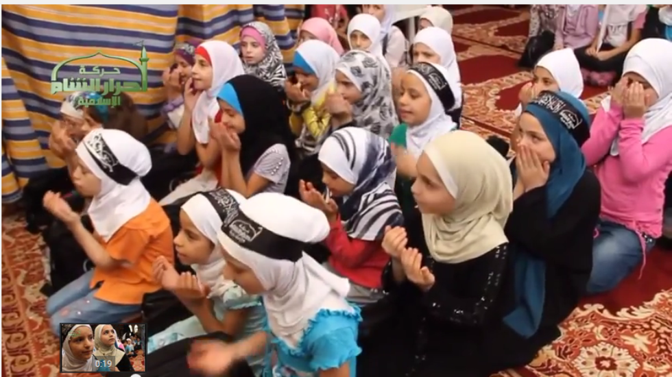 Batı, El Kaide bağlantılı Ahrar’uş Şam’ı ‘ılımlı’ olarak pazarlıyor