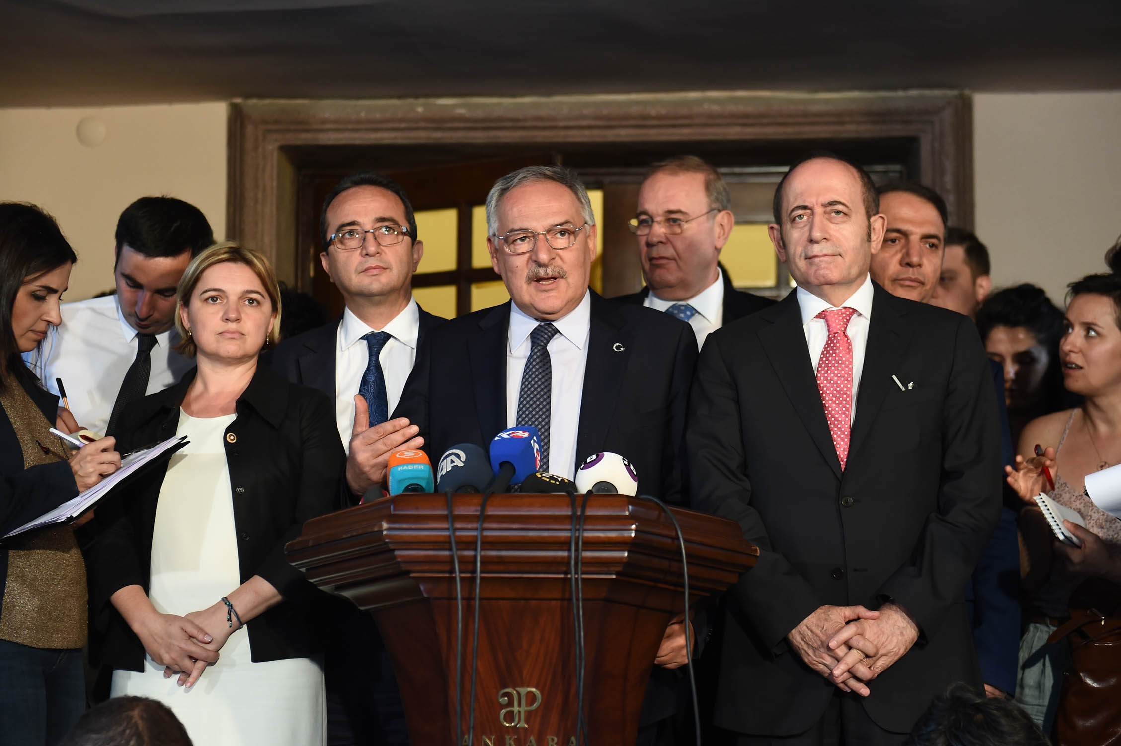 AKP ve CHP heyetlerinden koalisyon açıklaması
