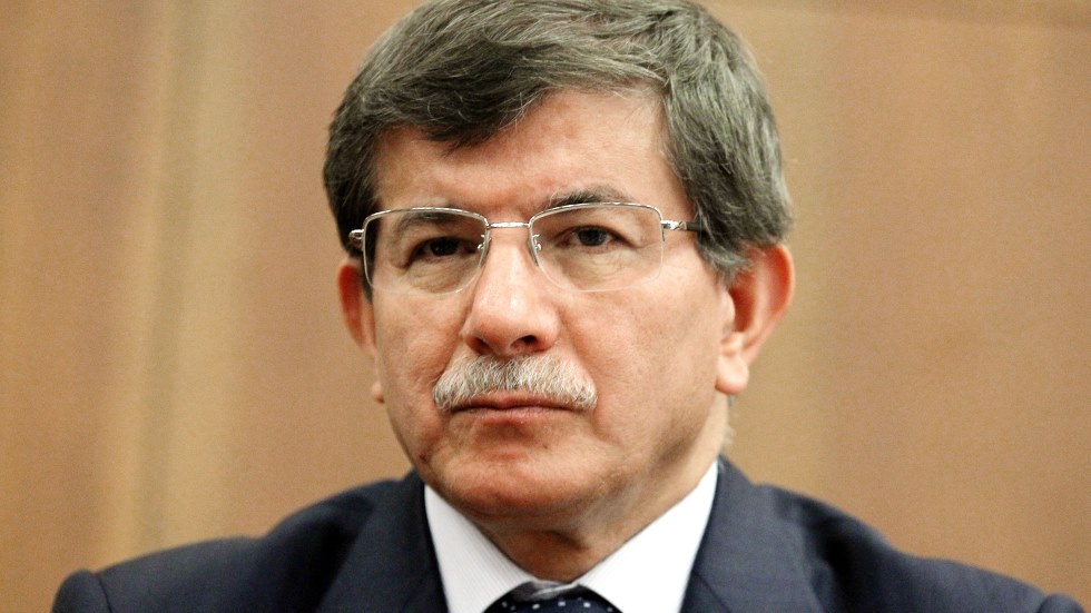 AKP’de Davutoğlu’na yakın isimlerin tamamı liste dışı…