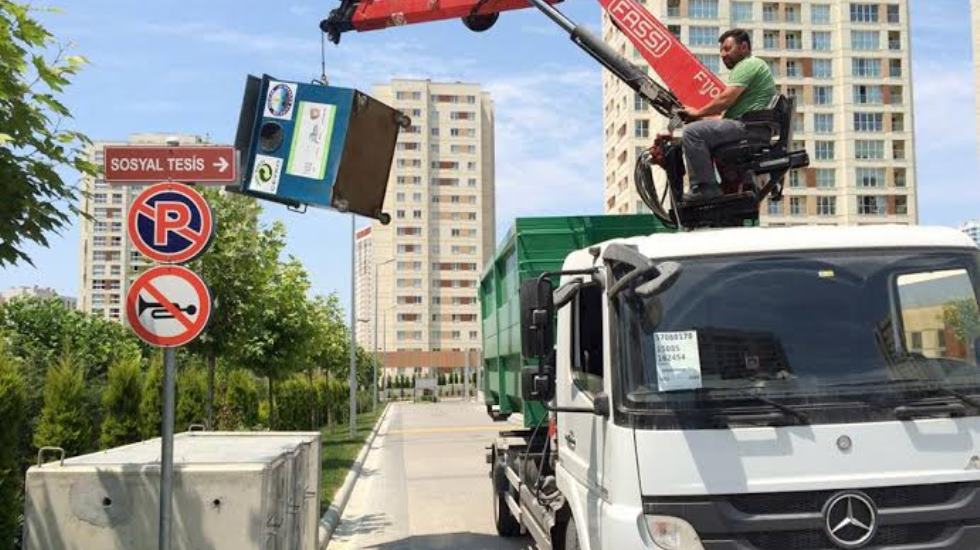 Avcılar’da temiz çevre için çalışmalar devam ediyor