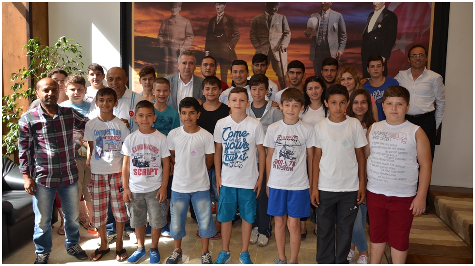 Başkan Cem Kara, Pehlivanları Kırkpınar’a uğurladı