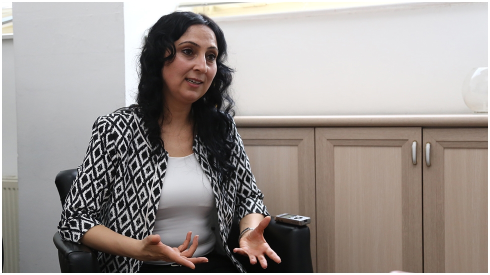 Tutuklu yargılanan HDP’li Figen Yüksekdağ duruşmaya katılmadı