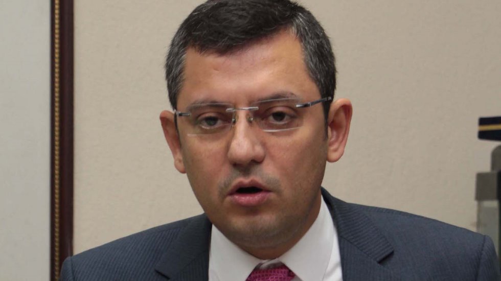 CHP’li Özel: Sonucu kararsızların oylerı belirleyecek