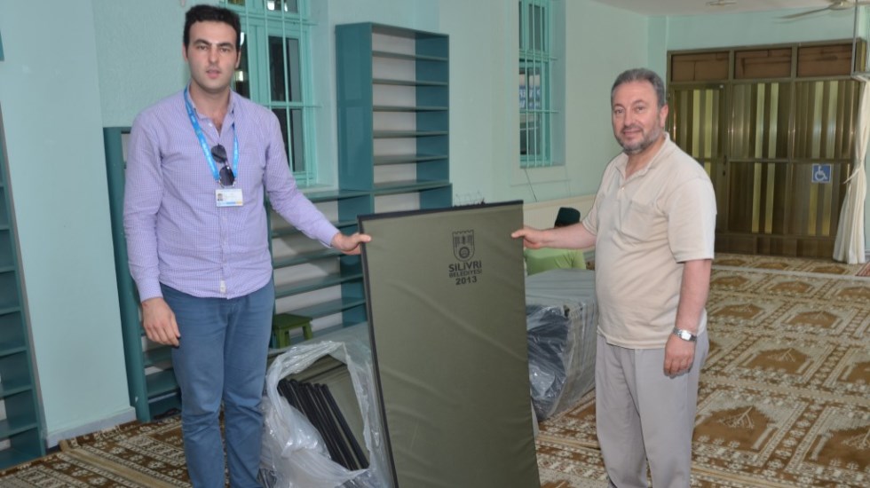 Camilerin seccade ihtiyacı karşılandı