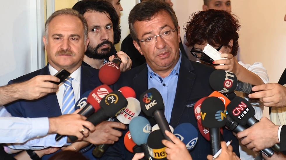 CHP’den seçim hükümetine katılmama sinyali