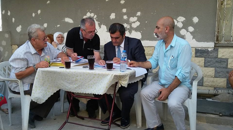 CHP’li Şeker, Evleri yıkılan vatandaşları ziyaret etti