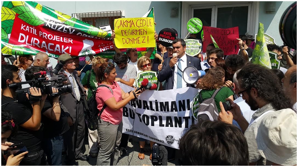 Yeşil alanların imara açılmasına halk karar versin!
