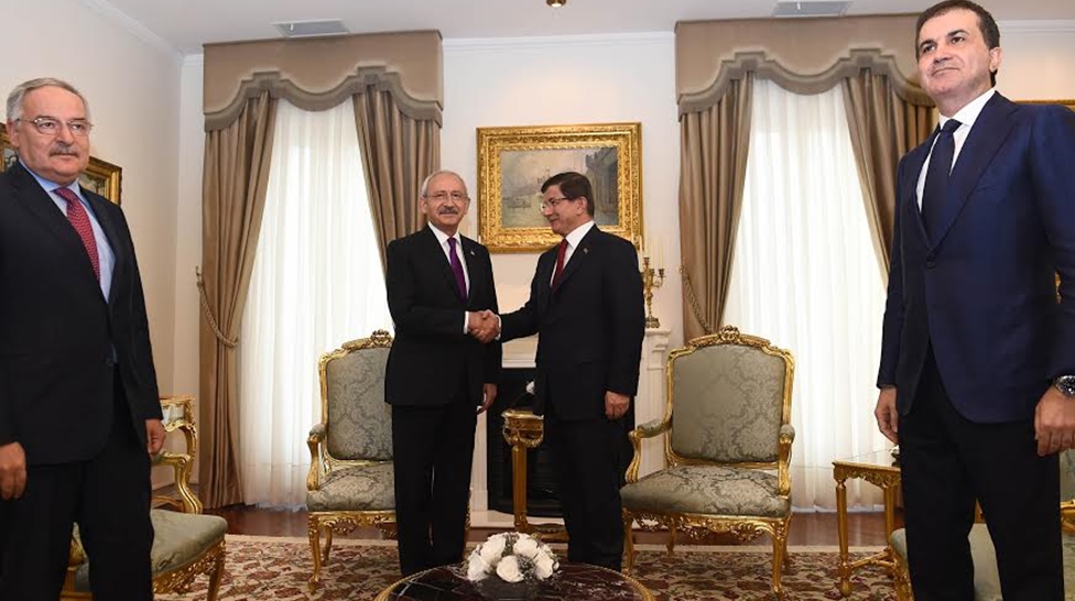 Liderler  buluşmasında neler konuşuldu: İşte ayrıntılar