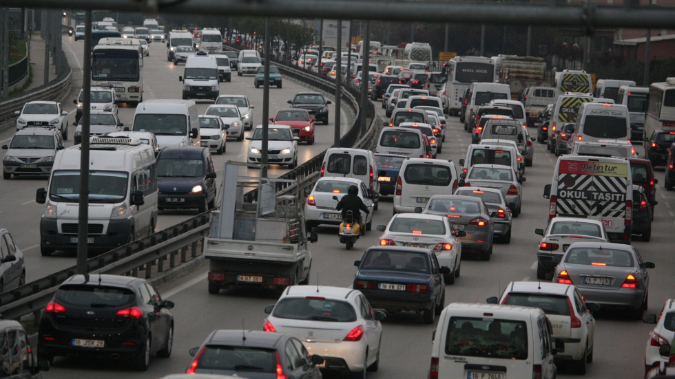 İstanbul’da bu yollar trafiğe kapanıyor!