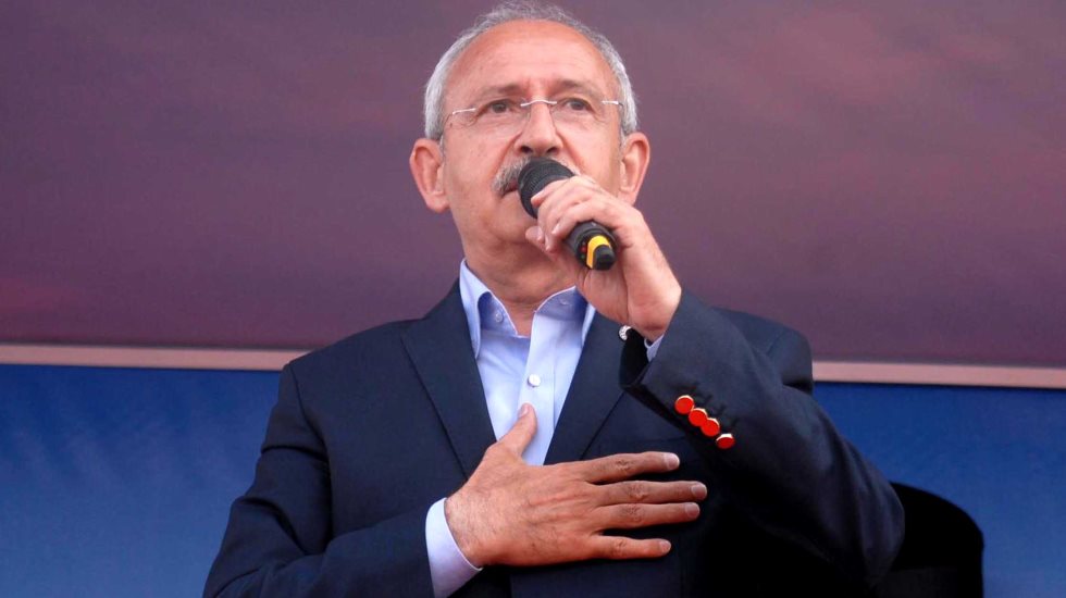 CHP'den 81 ilde eş zamanlı basın a&ccedil;ıklaması