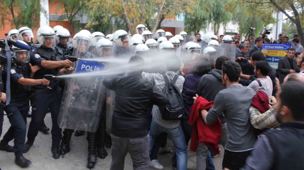 CHP&rsquo;li Bakan 'Soylu iyi dinle' diyerek paylaştı&hellip;