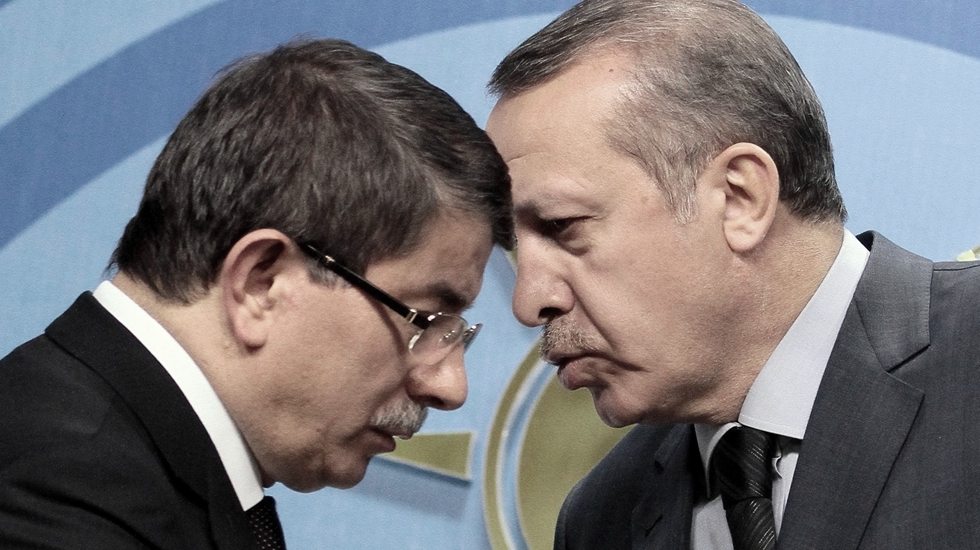 Davutoğlu: Erdoğan'ın benden isteği "Başbakan gibi görün ama başbakan gibi olma" idi