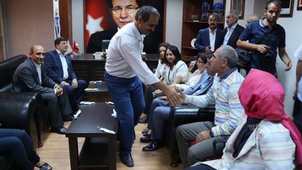 HDP’den AKP’ye bayram ziyareti
