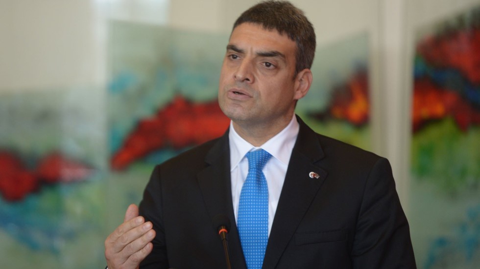 Oran: “AKP; ulus devleti yok etmeye çalışıyor Bahçeli bakınıyor”