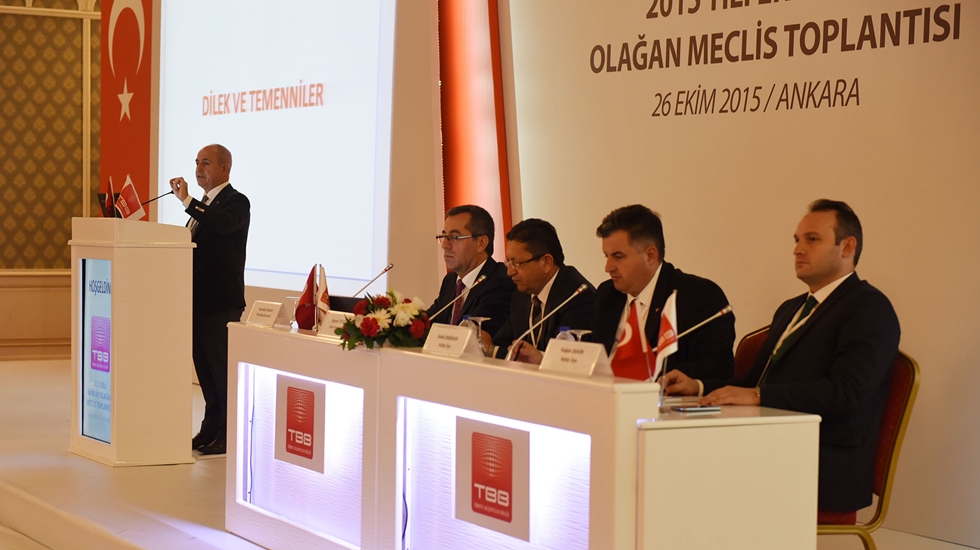 Akgün: ‘Belediyelerin gelir imkânları arttırılmalıdır’