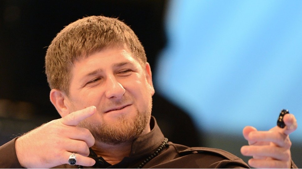Kadirov, Suriye’ye asker göndermek için Putin’den izin istedi