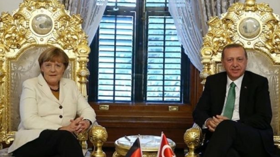 Angela Merkel T&uuml;rkiye'ye geliyor
