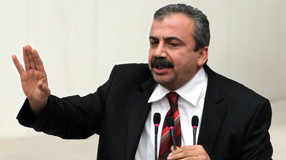 HDP’li Sırrı Süreyya Önder’den CHP’ye çağrı: Toplumsal muhalefeti…