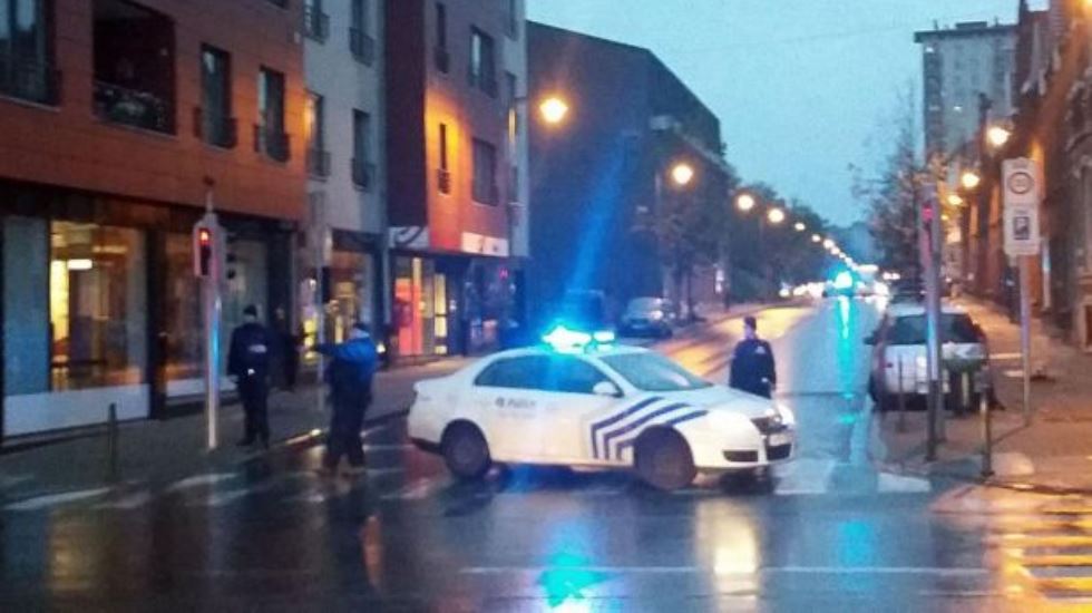Brüksel’de Paris saldırılarıyla ilgili bir kişi yakalandı