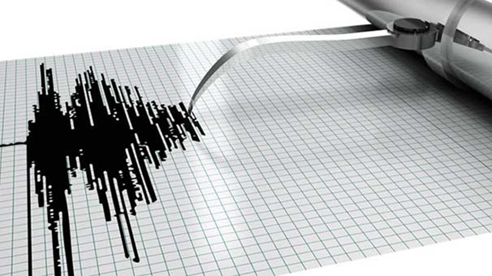 Filipinler'de 7,7 ve 7,6 büyüklüğünde iki deprem