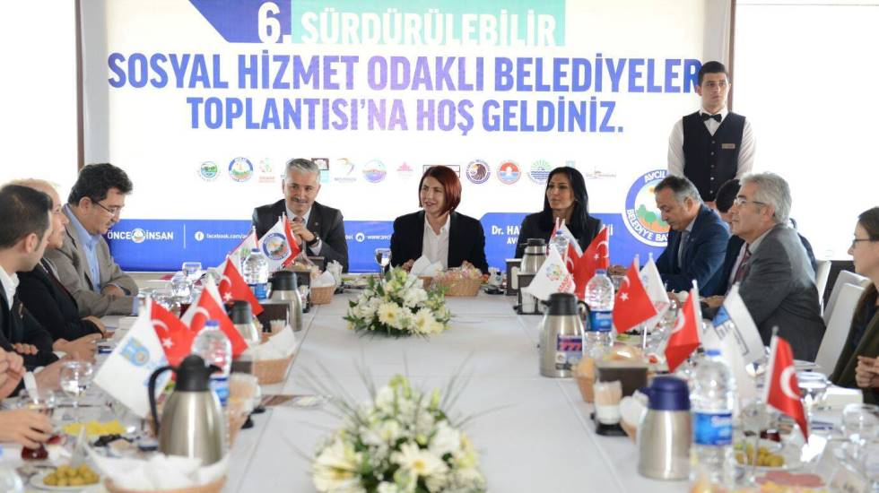 Avcılar’da Belediye Yardımları Artarak Devam Edecek