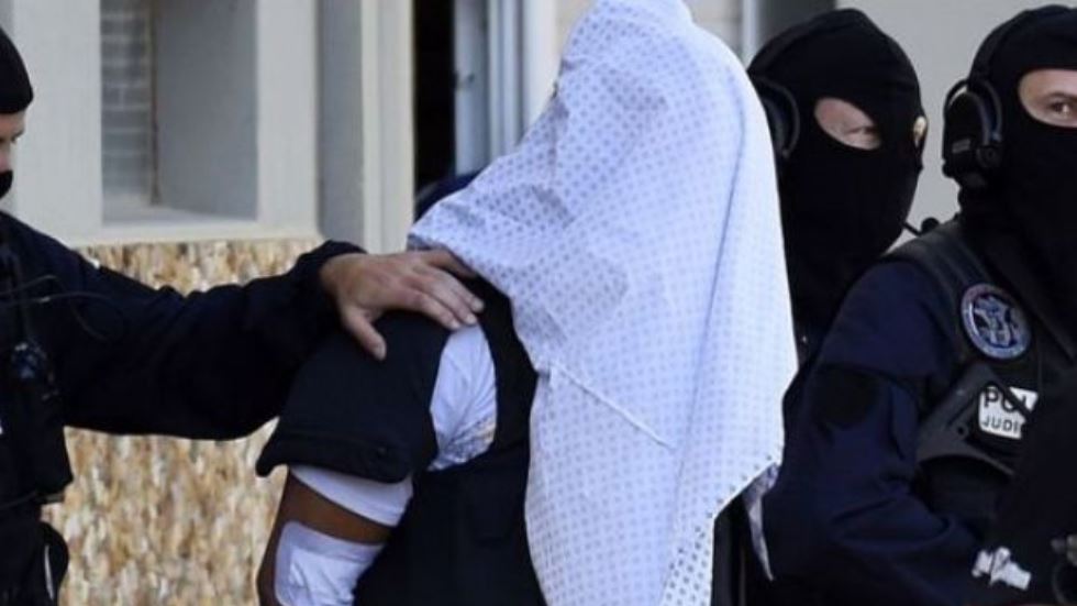 Kafa kesmekle suçlanan cihatçı hapishanede intihar etti