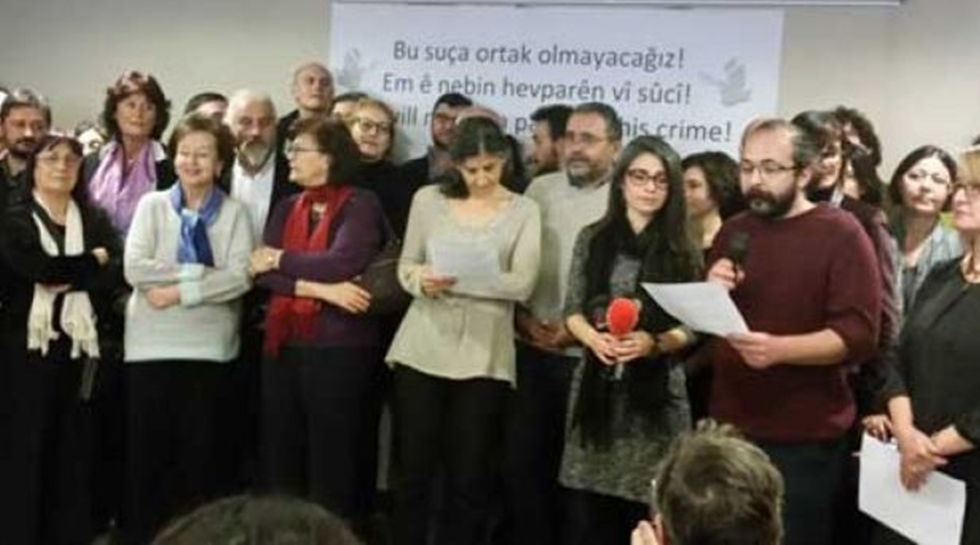1071 akademisyenden AYM'nin 'hak ihlali' kararına karşı bildiri