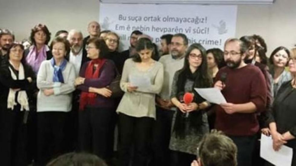 İmzacı akademisyenler yargılanıyor