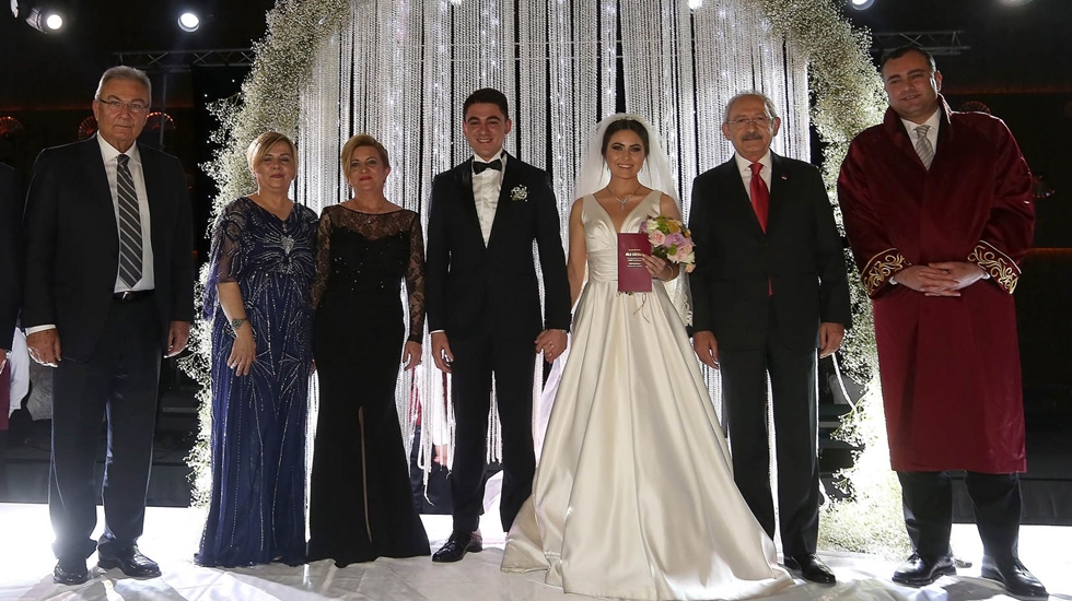 Kılıçdaroğlu Demir ailesinin mutlu gününde