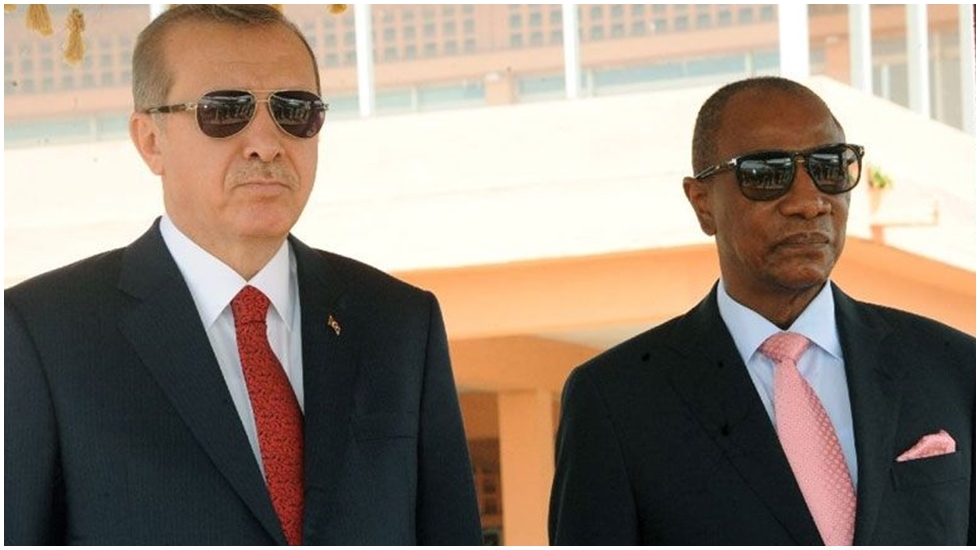 Gine’den Erdoğan’a: Bize saray değil demokrasi lazım