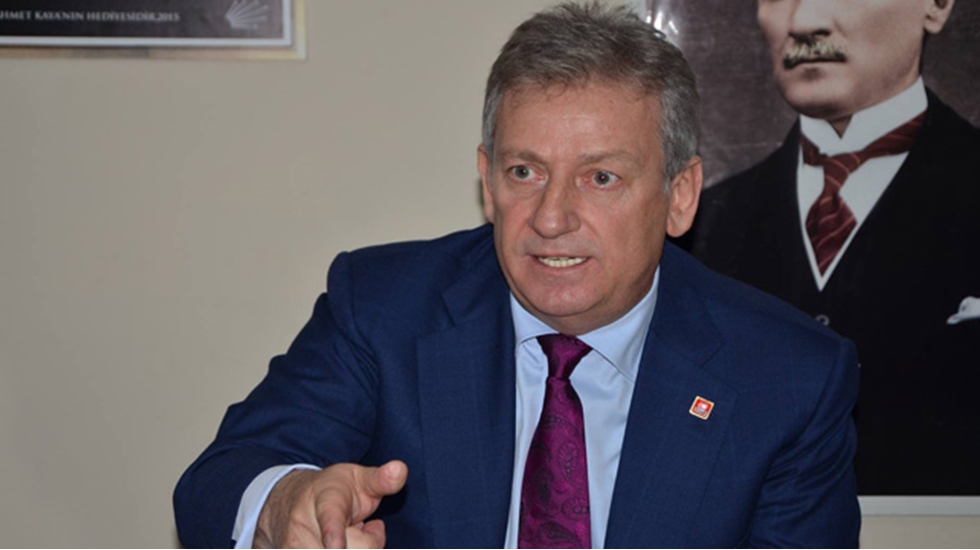 CHP’li Pekşen: Havalimanı inşaatları yandaşlara arpalık oldu