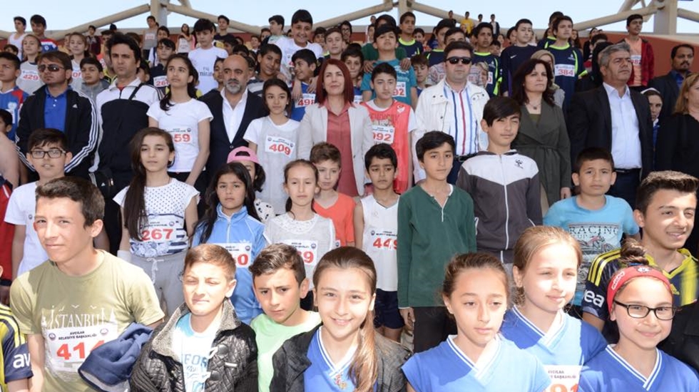 Avcılar’da 23 Nisan Spor Şenliği düzenlendi