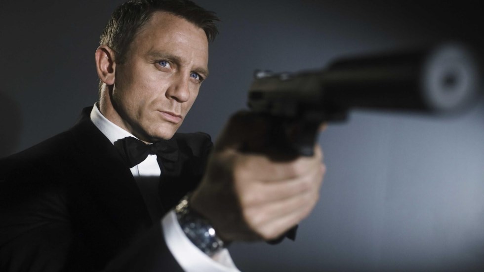 007 James Bond, 299 milyon TL’yi elinin tersiyle itti