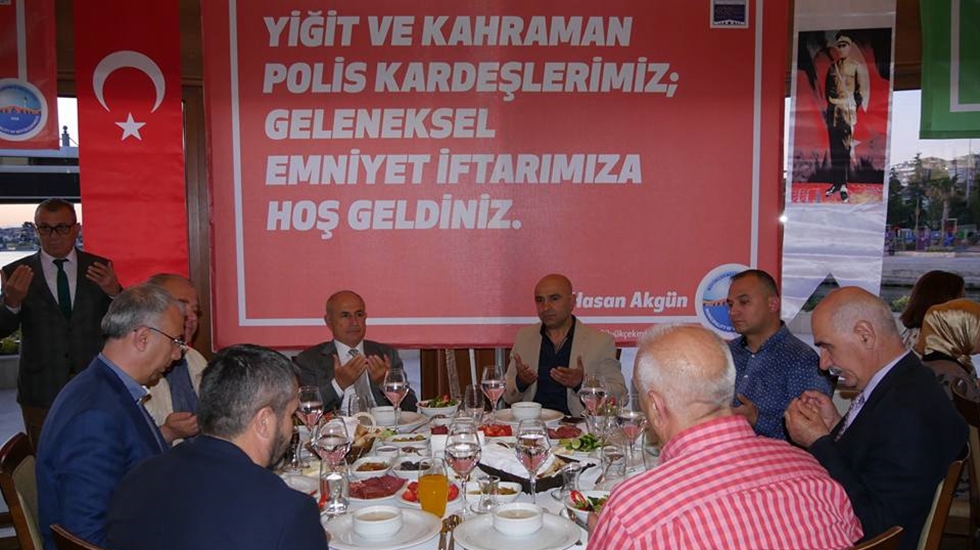 Başkan Akgün: Huzurumuzu kahraman polislerimize borçluyuz