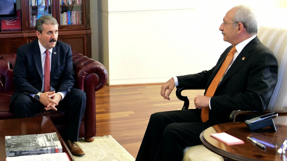 Yıllarca yaptıklarını unutanlar Kılı&ccedil;daroğlu'nu &ldquo;B&ouml;l&uuml;c&uuml;l&uuml;k yapıyor, Alevi-S&uuml;nni kavgası &ccedil;ıkarmaya &ccedil;alışıyor&rdquo; diye su&ccedil;luyor
