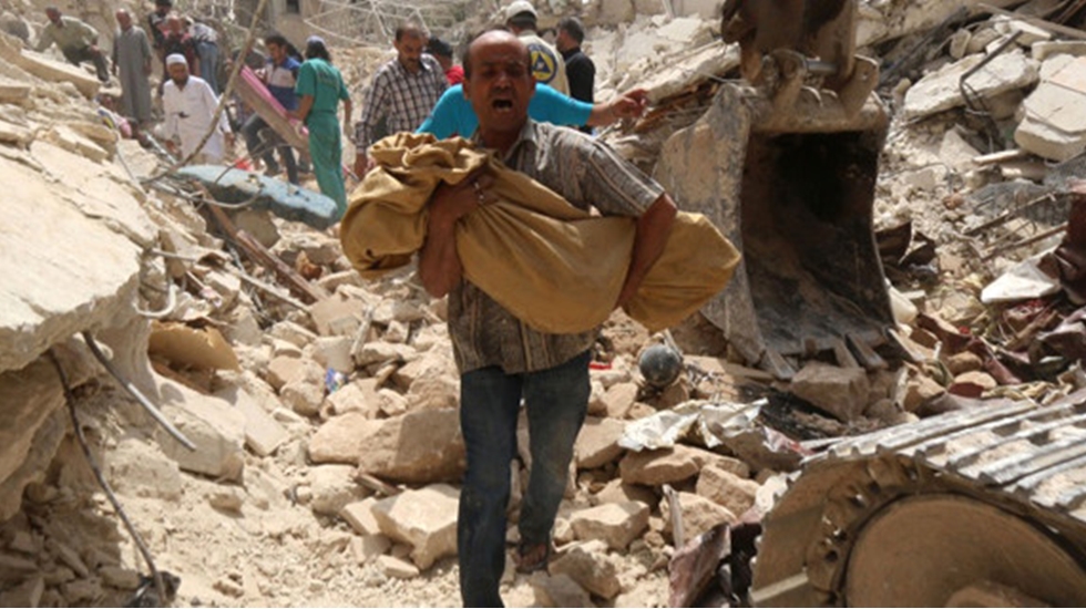 Halep’teki ikmal yolu kapanan cihatçılar onlarca sivili katletti