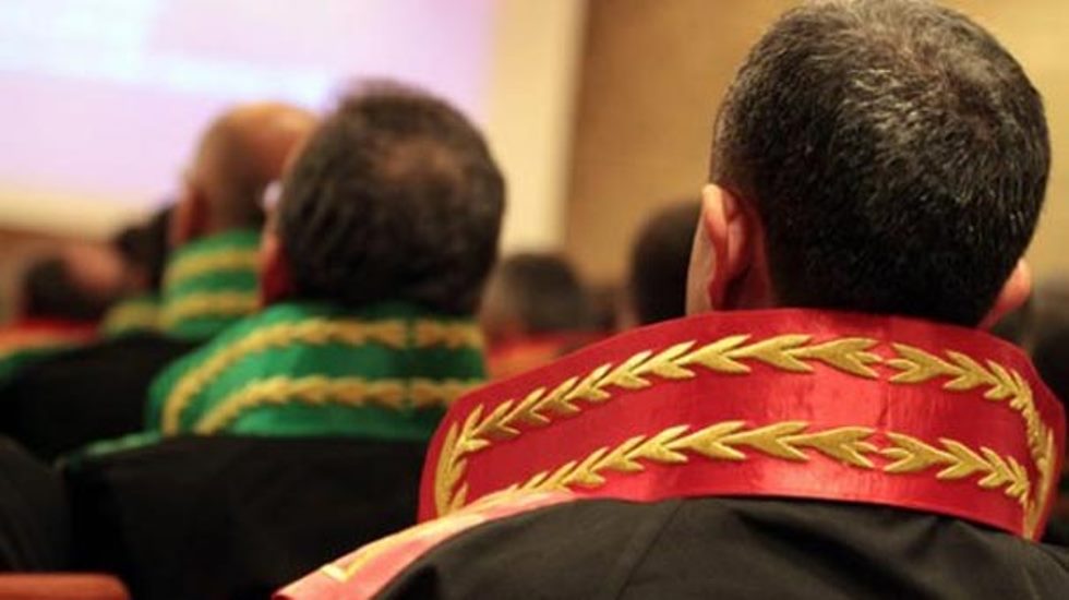 G&uuml;rer: &ldquo;Yargı kararlarına siyasi iktidarın&nbsp;g&ouml;lgesi d&uuml;ş&uuml;yor&rdquo;
