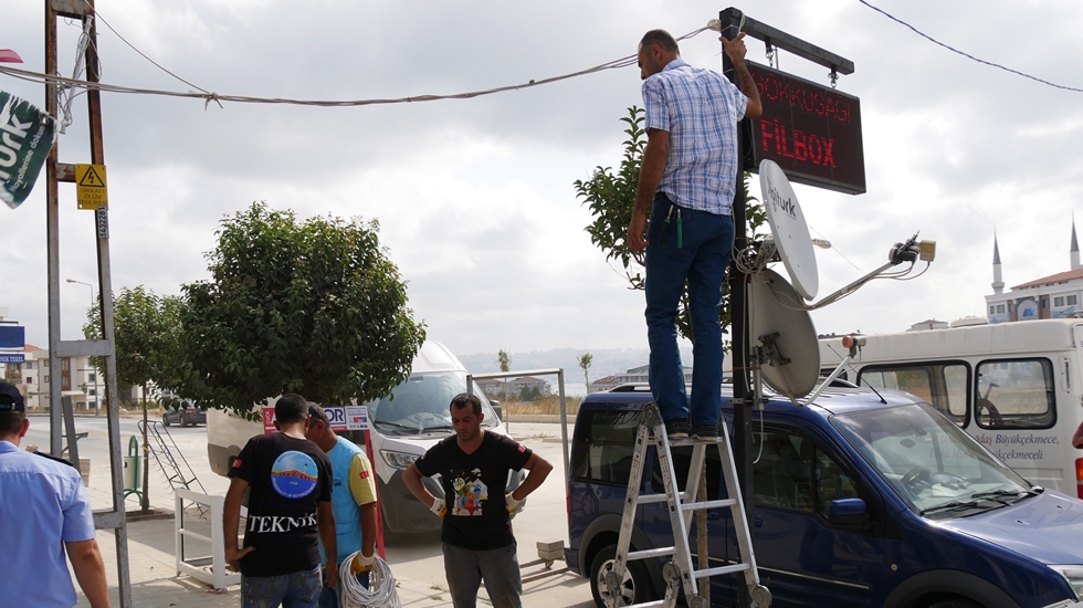 Büyükçekmece zabıtasından tabela operasyonu!