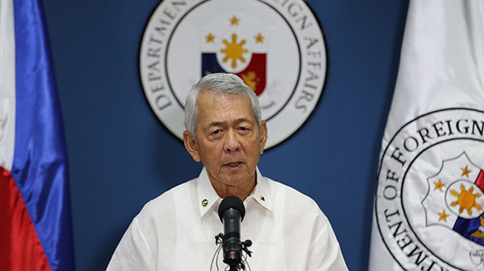 Filipinler Dışişleri Bakanı: ABD’nin küçük kardeşi olarak kalmayacağız