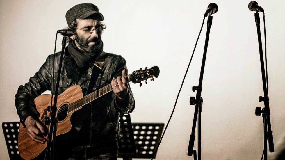Oyuncu Tanış: “Kimse ihtiyaçları yüzünden seçim yapan, kömür alan adamı aşağılayamaz”