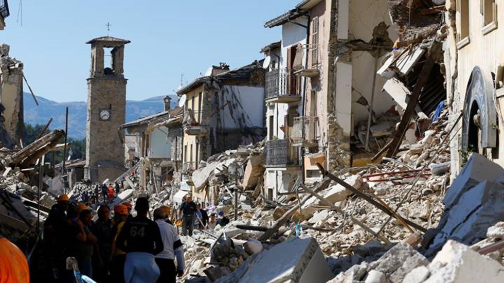 İtalya’da 6.6 büyüklüğünde deprem!