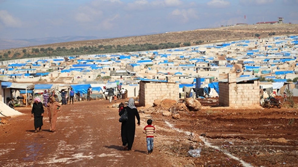 Suriye sınırındaki Atme kampında patlama: En az 20 ölü