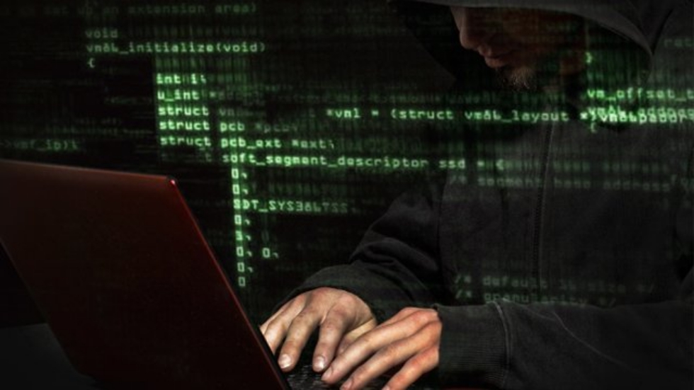 Evdeki buzdolabından kameraya kadar her şeye sızdılar