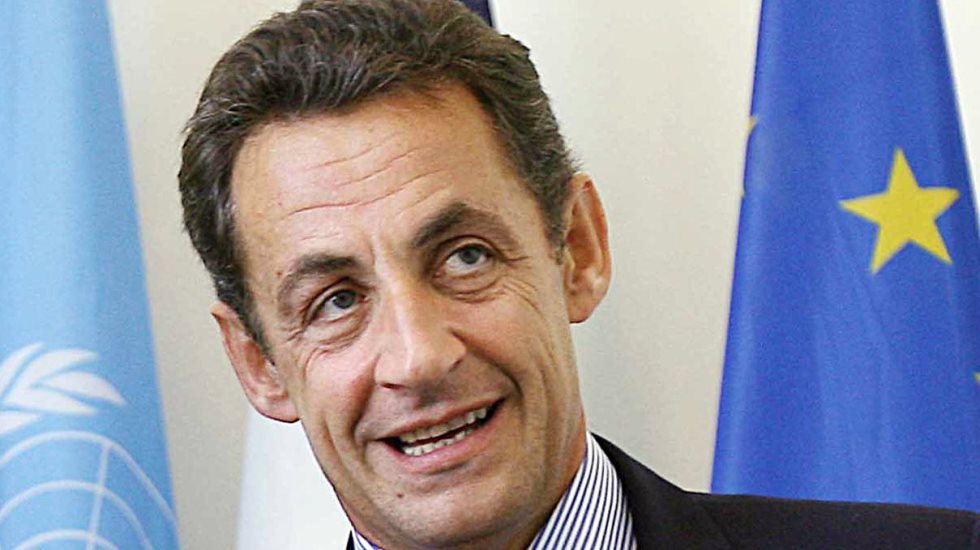 Sarkozy hakim karşısında: Yolsuzluk su&ccedil;lamalarını reddetti